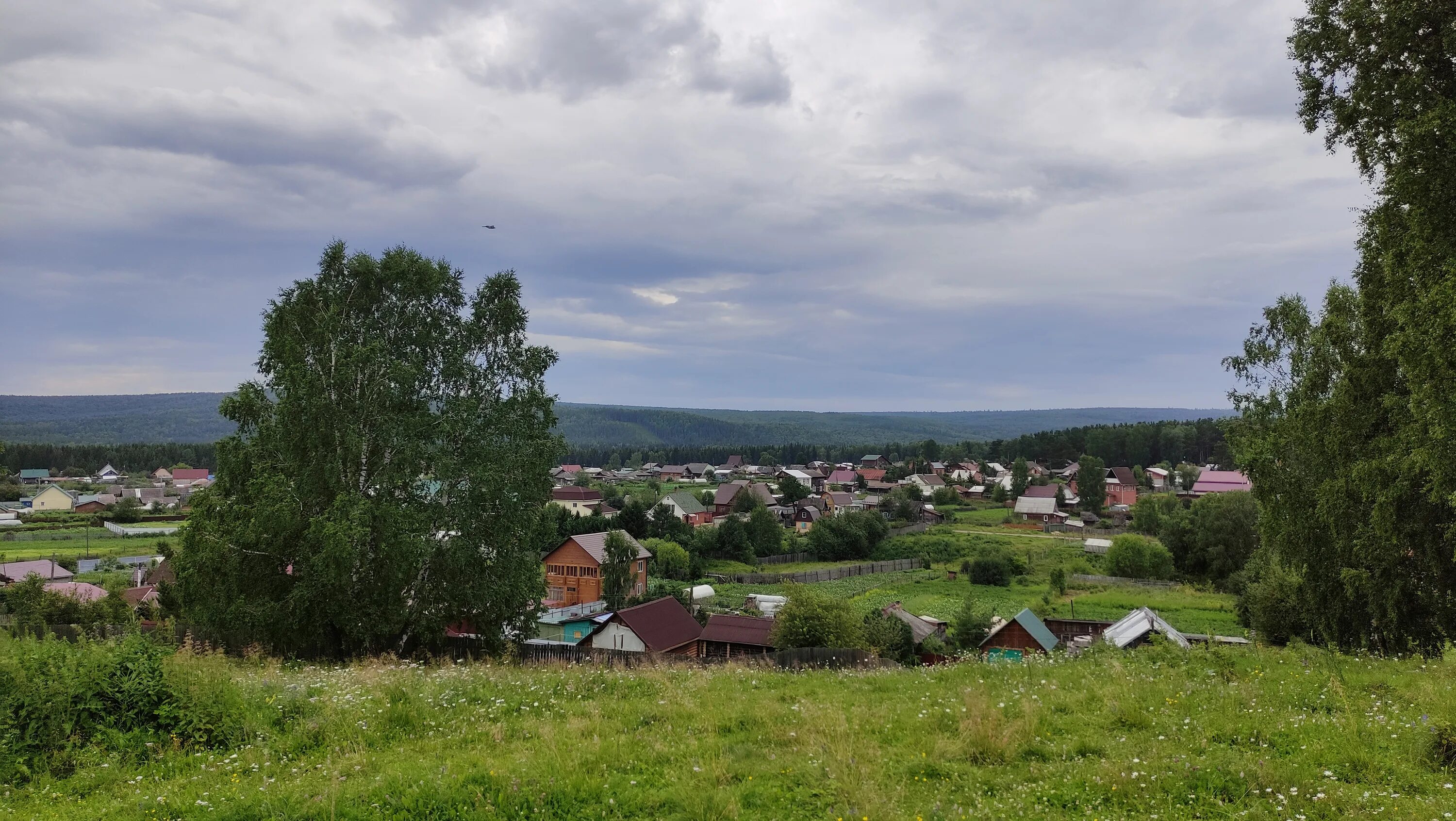 Поселок памяти 13 борцов. Посёлок 13 борцов Красноярский край. Пос памяти 13 борцов Емельяновского р-на Красноярского края. Памяти 13 борцов Красноярск. Погода памяти 13 борцов красноярского