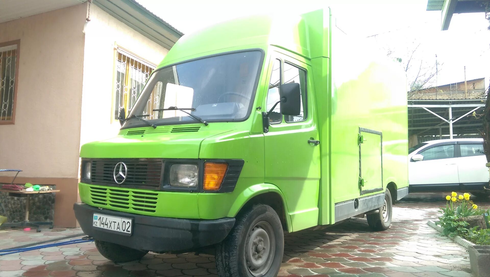 Mercedes-Benz t1 почтовик. Мерседес т1 308д почтовик. Мерседес t1 308d почтовик. Mercedes 308d. Купить мерседес т2