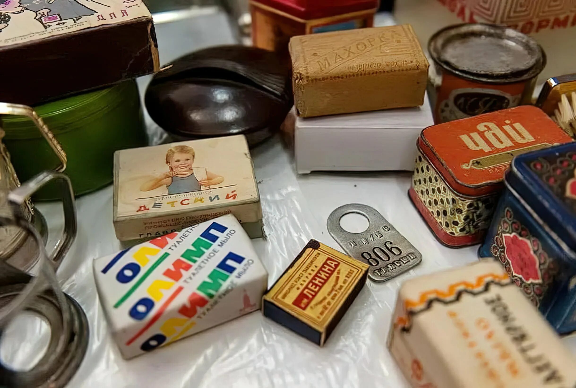 Назад в ссср. Вещи СССР. Ностальгия по СССР. Советские бытовые вещи. Советские вещи ностальгия.
