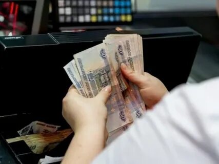 Получать зарплату наличными в кассе