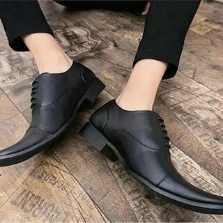 Туфли мужские с носами