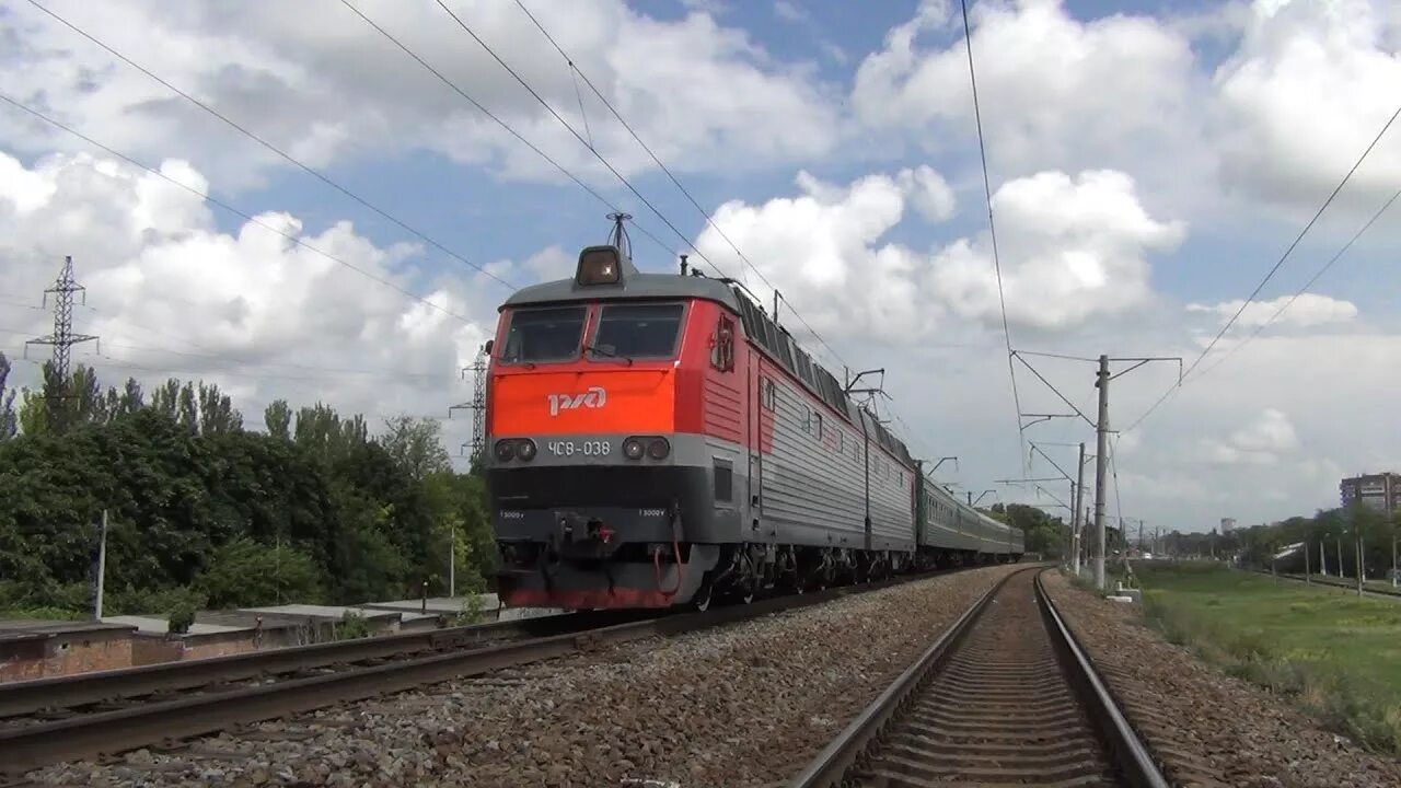 Поезд 638 ростов. 642 поезд ростов адлер. Поезд 638 ростов адлер фото. Поезд 642с ростов-на-дону адлер. Поезд 638 ростов адлер.