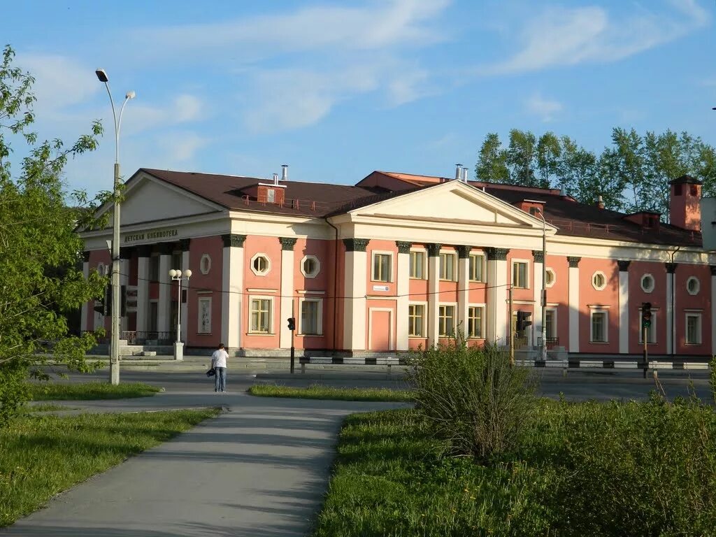 центральный стадион новоуральск проект. новоуральск площадь. новоуральск площадь города. центральная площадь новоуральск. центральный новоуральск.