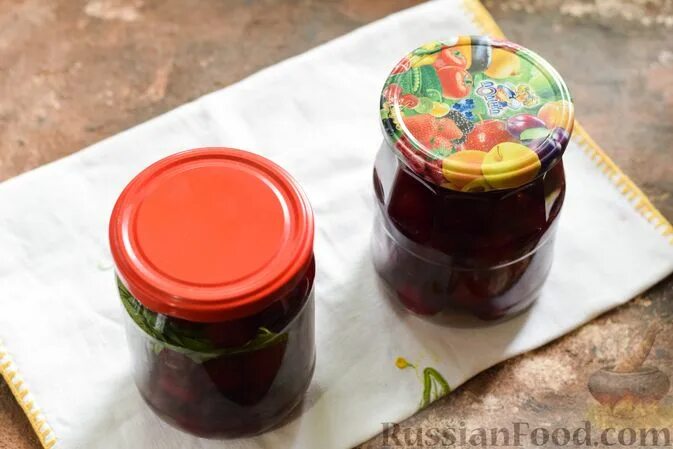 Маринованная вишня на зиму. Пряная маринованная вишня. вишня для маринада.