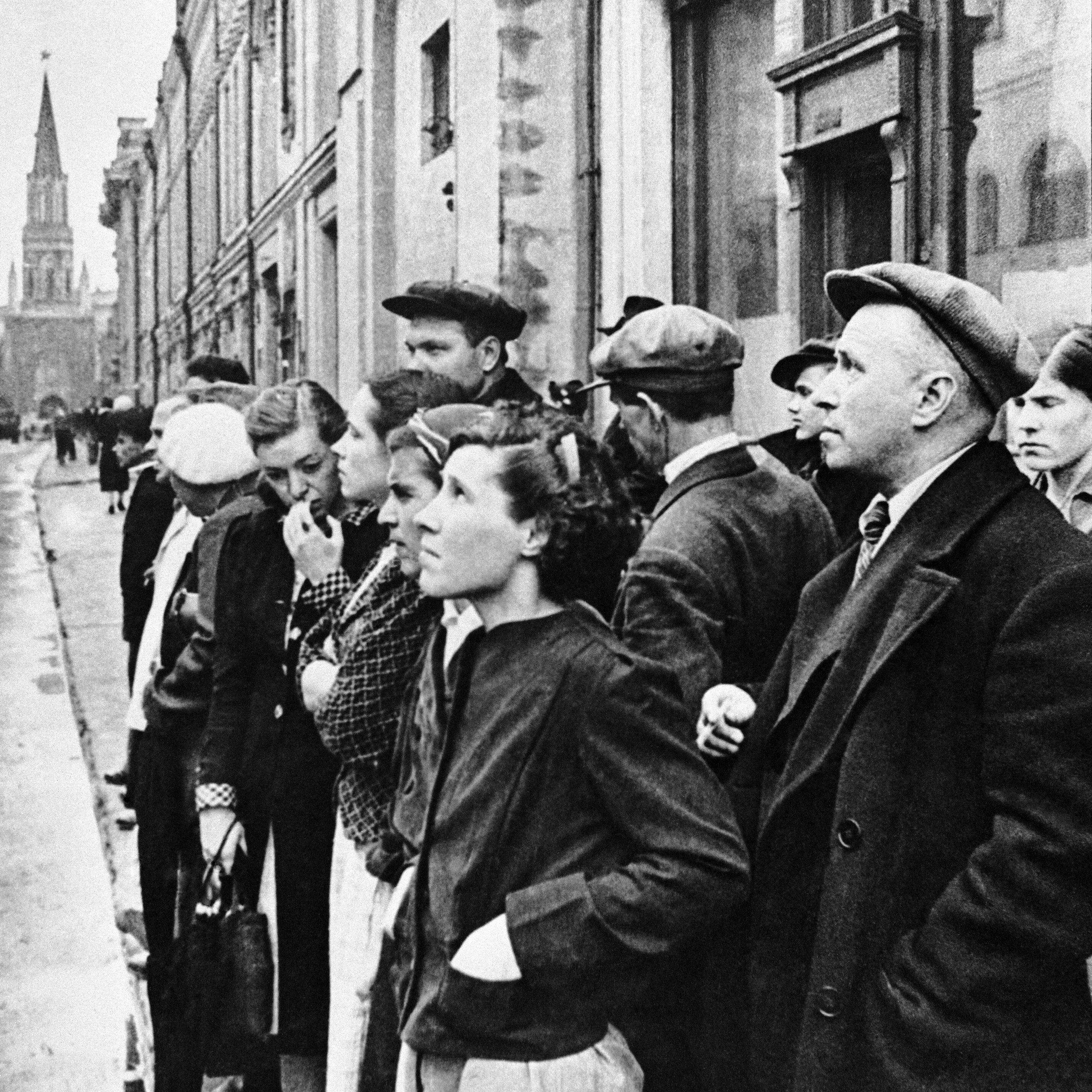 22 июня надпись. 16 июня 1941 года. николай францевич гастелло подвиг. 1941 начало великой отечественной. и 16 вов.