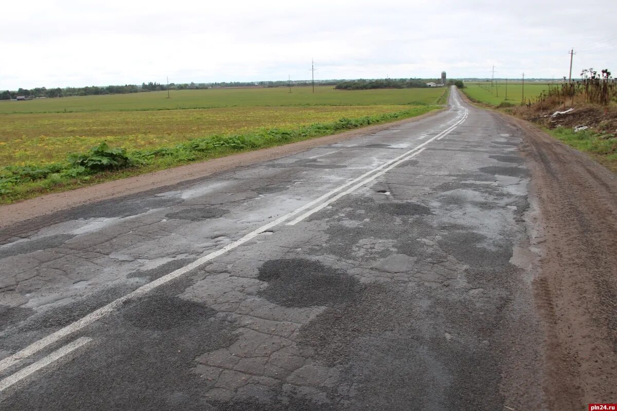 Ремонт дороги наволок. Дорога на родину. Дорога на родину. Околица села. Дорога в наволок.