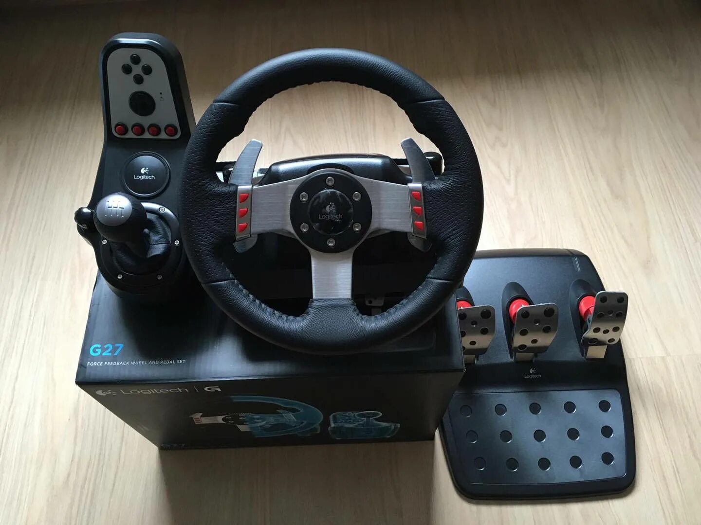 Руль логитек g27. Логитек g27. руль logitech g28. руль logitech g923. logitech 27 руль.