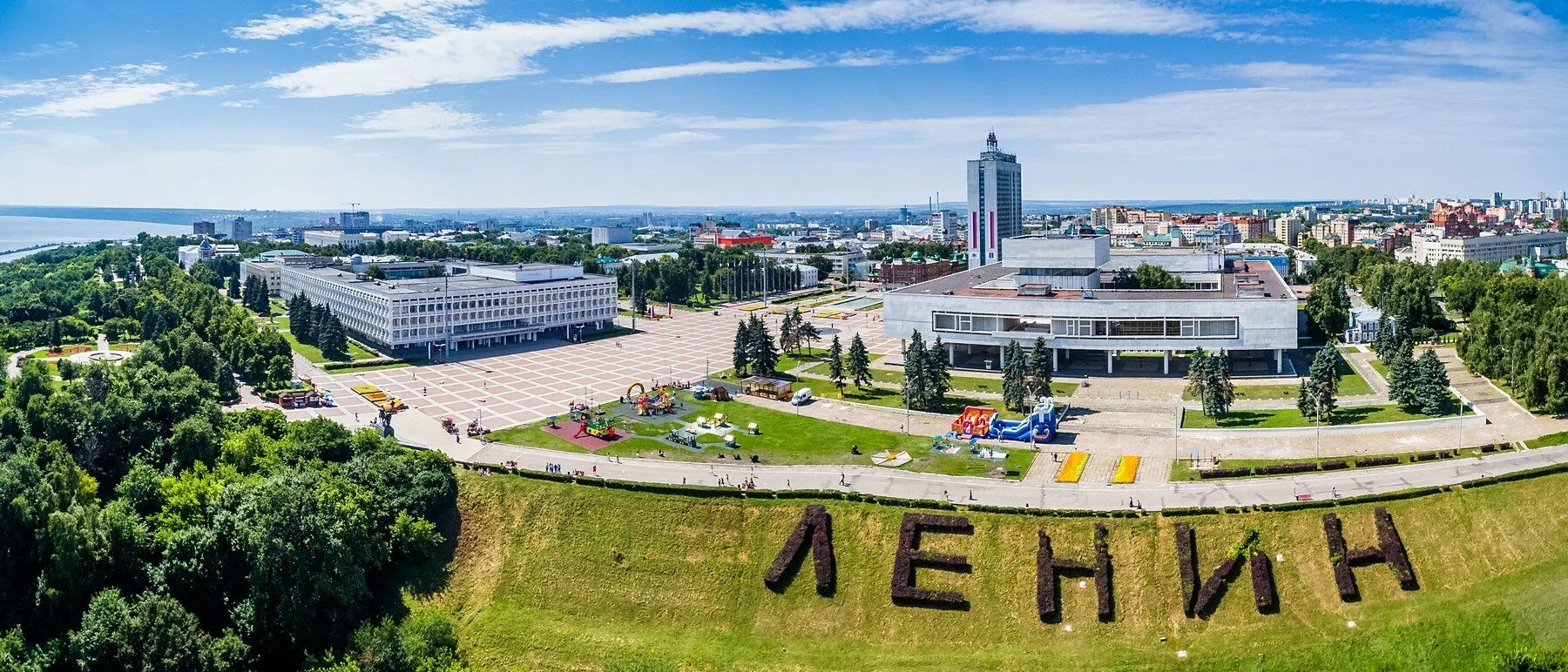 Ульяновск центр города. Ульяновск центр Волга. Ульяновская область город Ульяновск. Столица города Ульяновска.