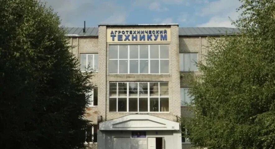 Канаш фрунзе 21. Батырево школа 1. Фрунзе, 21, канаш. Чувашской республики. Село батырево чувашская республика.