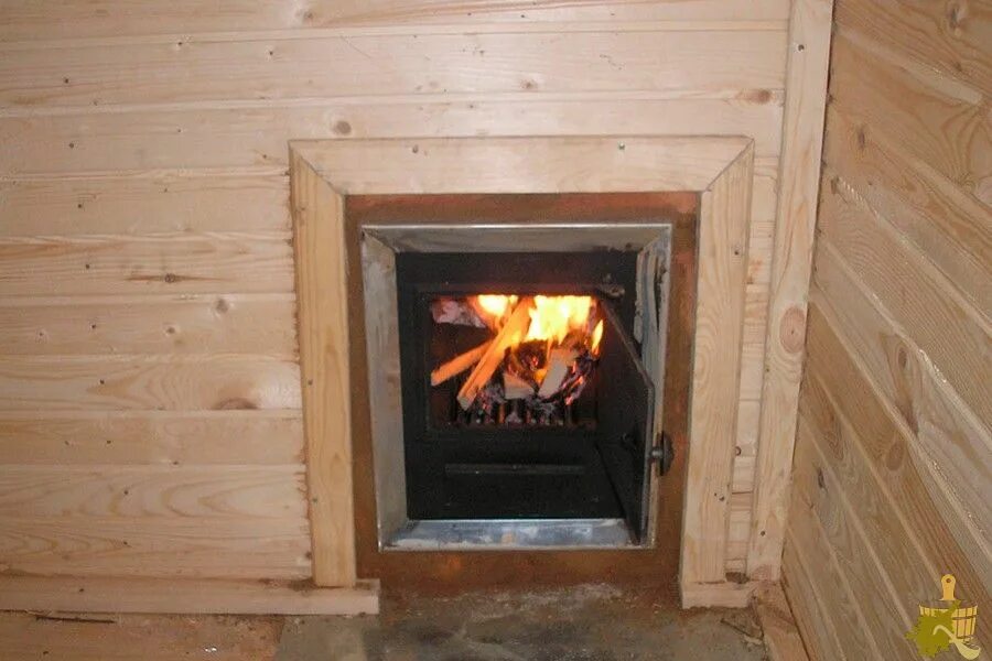 Топка из предбанника. Топка из предбанника. Топка из предбанника. Кирпичная банная печь с топкой из предбанника. Фронтальный экран для печи термофор гейзер 2014.