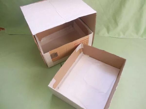 Упаковочные коробки для кукол. Длинная картонная коробка. Фото идеи для картонной узкие лалафан. Коробка вертикальная развертка. Лайфхак из коробки.