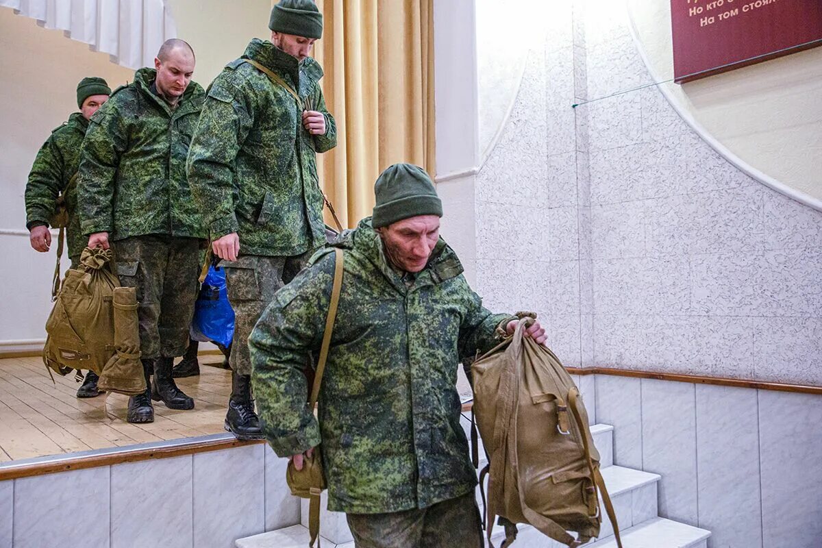 Что известно о новой мобилизации. Российский солдат. Российские военные. Солдат Российской армии. Армия мобилизация.