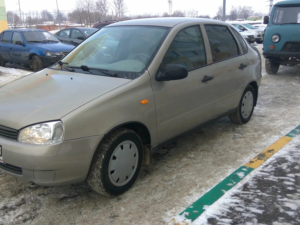 Лада калина 2007. Ваз калина 1 зеленый. Лада калина 2007 хэтчбек серый. Лада калина 2007 красная седан. Цвета калин 2007.