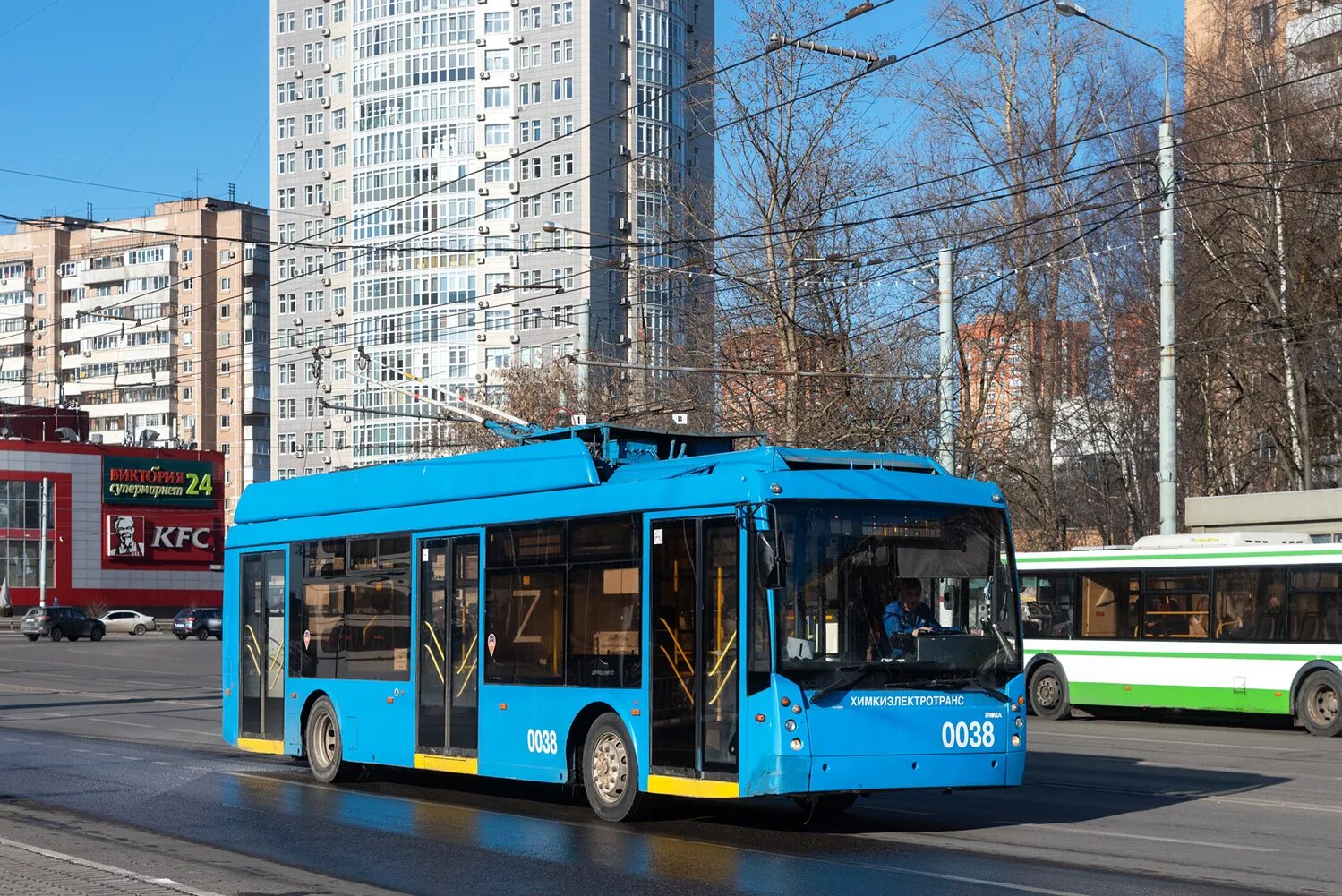 Метро трамвай троллейбус фото. Мегаполис 38. Троллейбус тролза мегаполис. Мегаполис 38. Мегаполис 38.