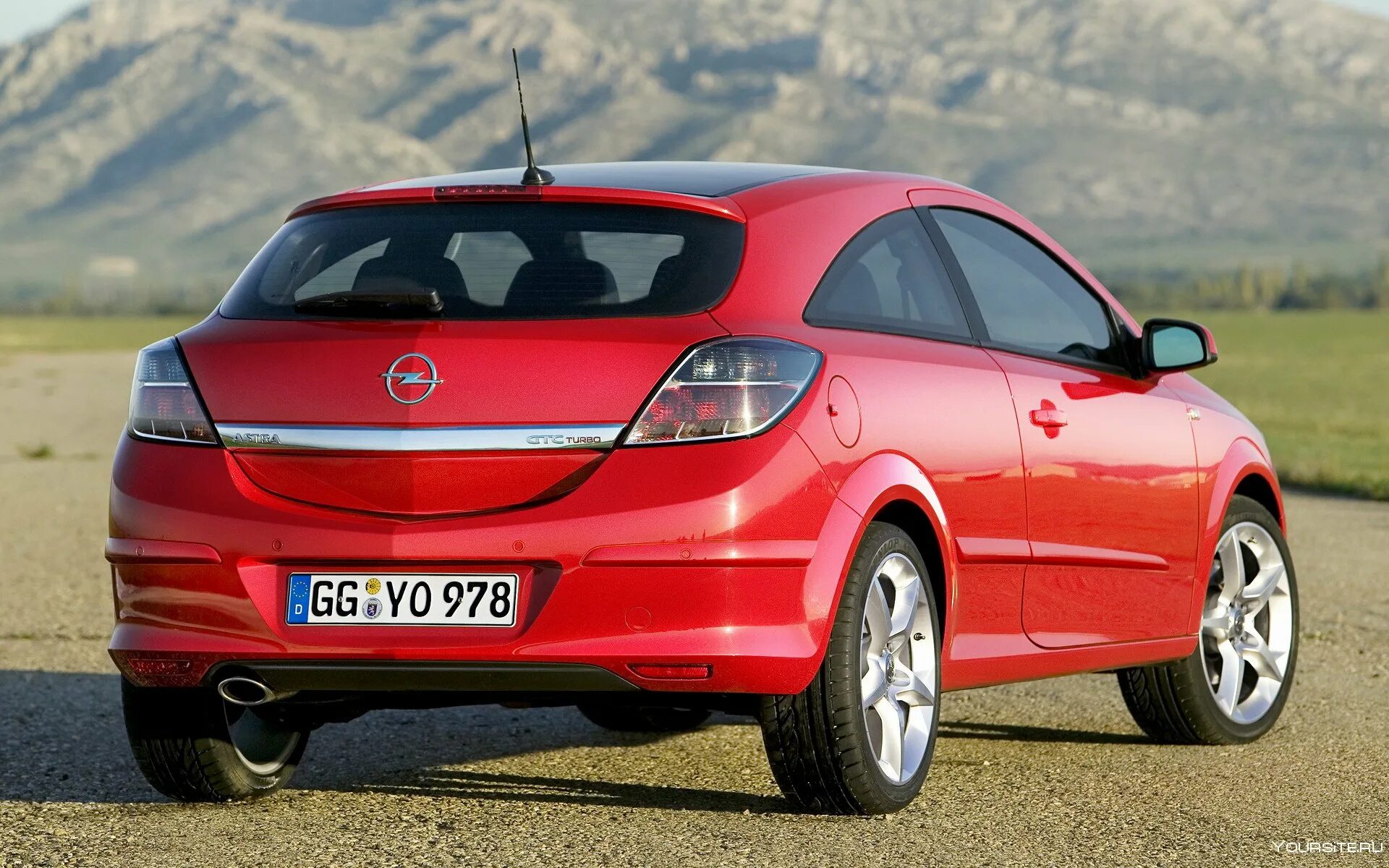 Opel Astra GTC 2006. Opel Astra 2007. Тест хэтчбек