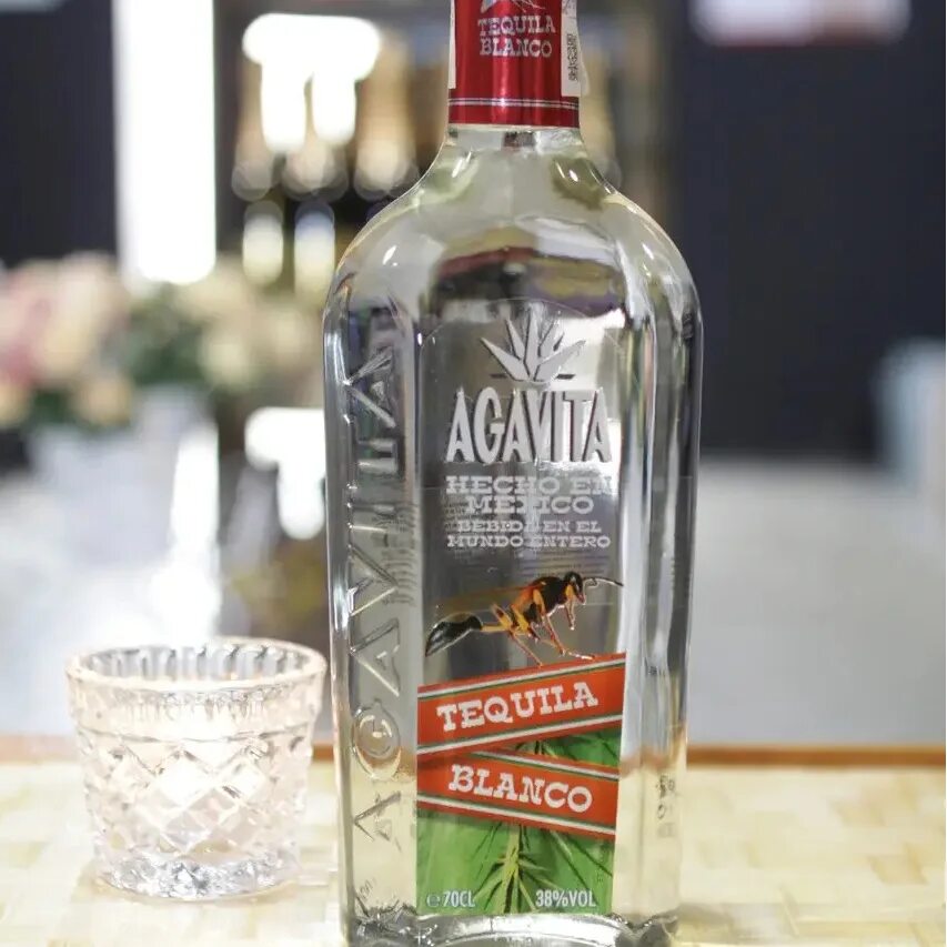 Текила самара. Текила Agavita Blanco 0,7. Agavita Blanco 0.7. Agavita Tequila Blanco. Tequila Blanco Agavita 38.