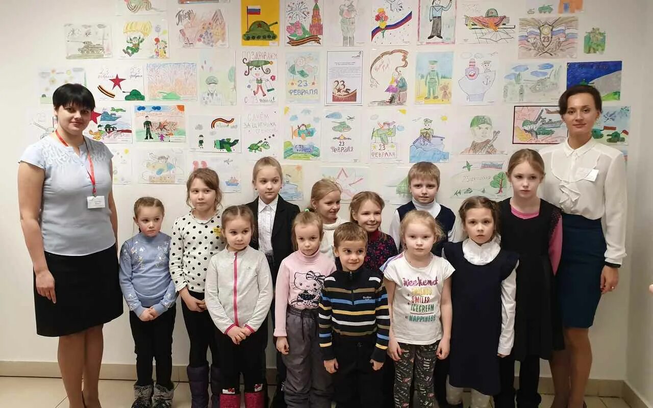 Ближайший мфц рядом. Школа с красавка самойловского района саратовской области. Мфц коряжма бебякина. Главная налоговая инспекция рф. Мфц коряжма.