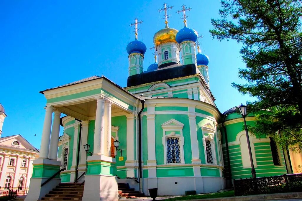 казанский храм оптина пустынь. оптина пустынь внутри храмов. храм преображения господня оптина пустынь. храм владимирской иконы божией матери оптиной пустыни. храм в честь преображения господня в оптиной пустыни.