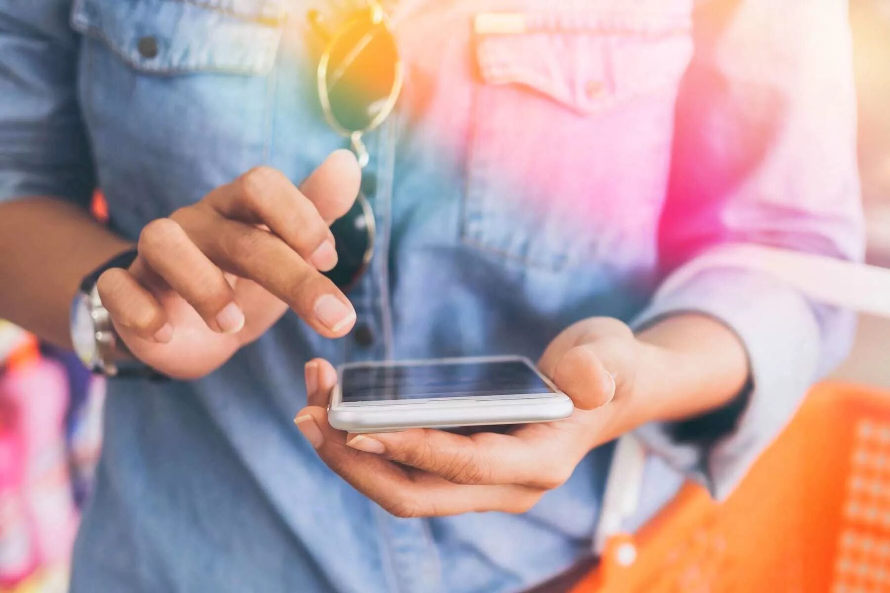 Устройство раздачи интернета с телефона. Телефон раздает интернет без интернета. Стандарт раздачи вай фай. Телефон раздает интернет без интернета. Телефон раздает интернет без интернета.