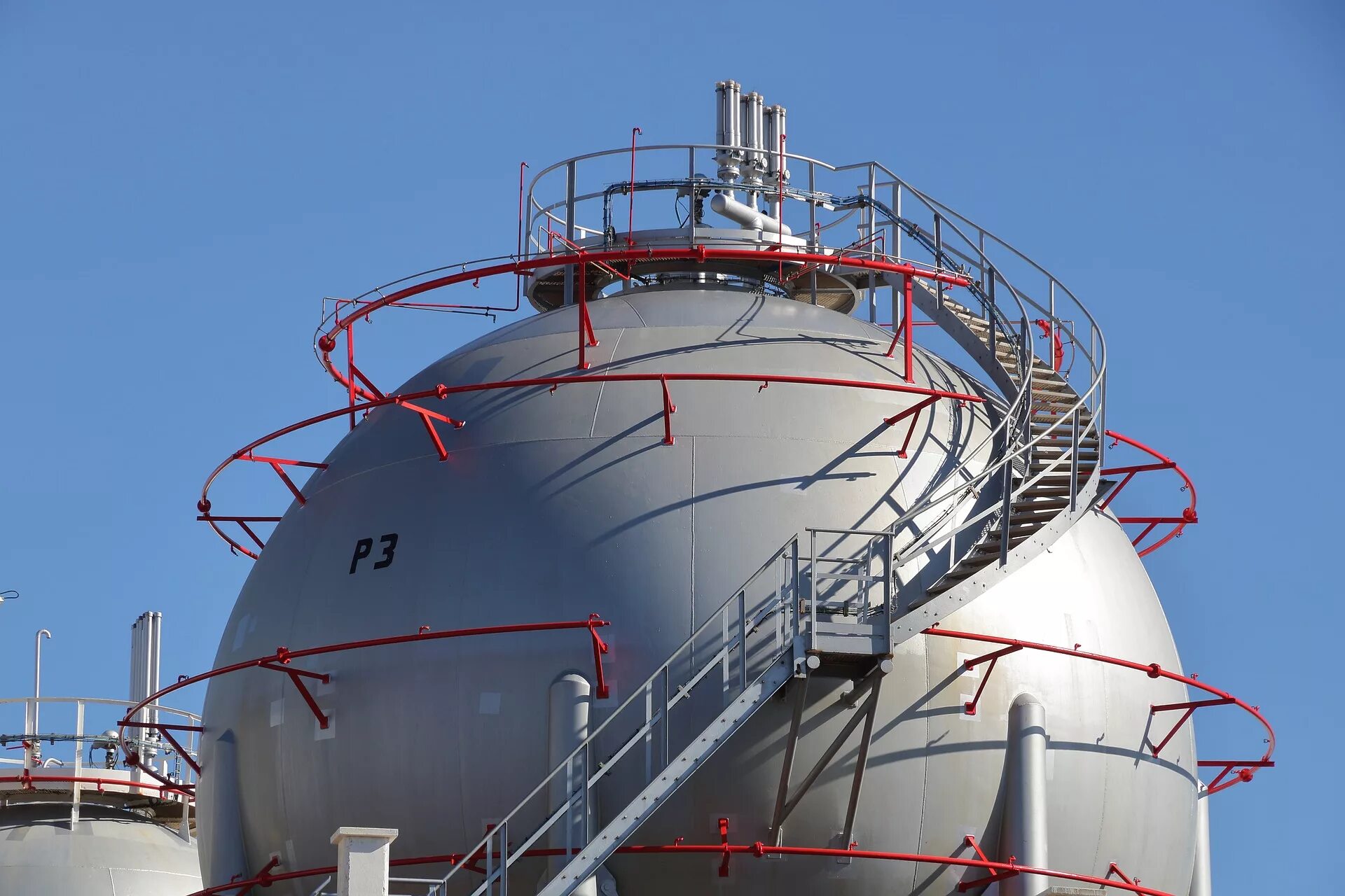 Gas storage