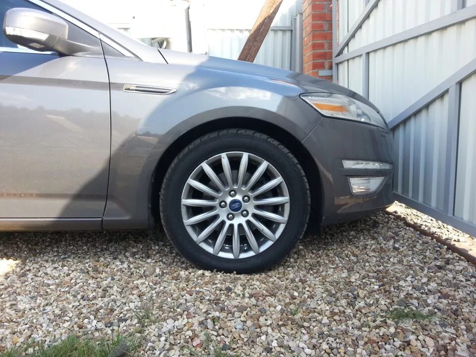 235 50 r17 купить. Форд Мондео 4 225 50 17. 225/50 R17 Ford Mondeo. 235 50 R17 фокус 3.. 225 50 R17 Ford Focus 2.