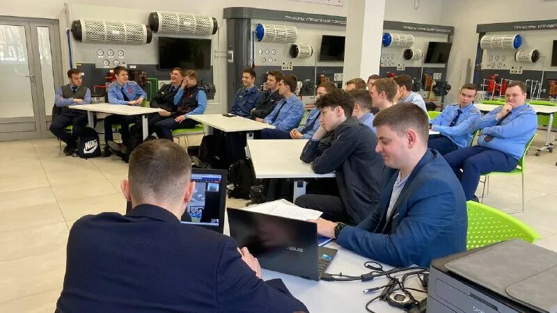 мк рут миит. московский колледж транспорта. колледж московского транспорта напольный проезд. колледж московского транспорта напольный проезд. колледж железнодорожного транспорта 52 москва.