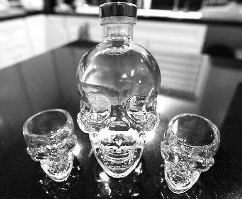 SKULLS - myowneulogy.com - Skulls & Bones / Skull, Absinthe Absinthe, Skull, Bot