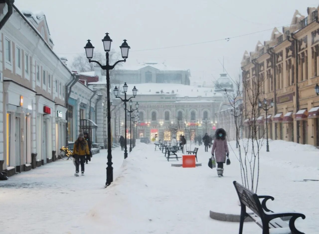 Иркутская область погода сейчас. Зимний Иркутск. Март в Иркутске. Город Иркутск зимой. Город зима Иркутская область.