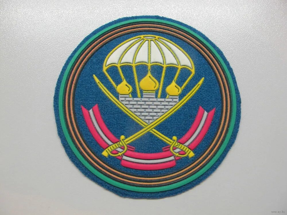 Шеврон 106 дивизии вдв. 51 гв пдп шеврон. 98гв вдд 217 пдп. Шеврон 217 пдп 98 вдд. Шевроны пдп.