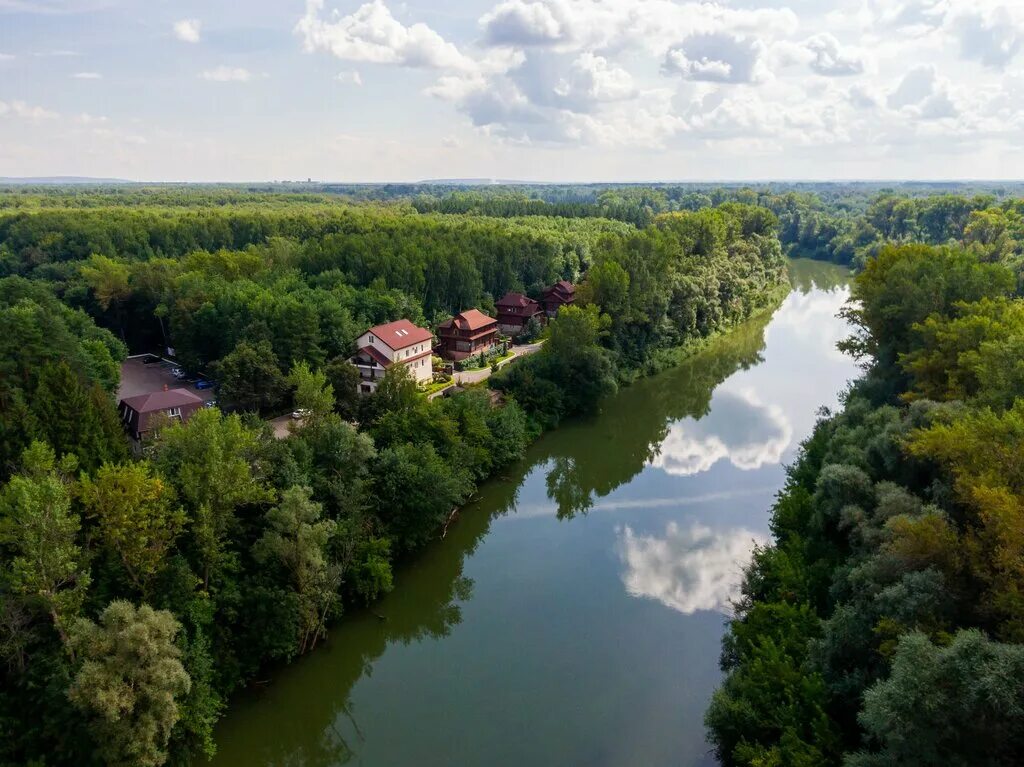 Лель уфа сайт. Комплекс Лель Уфа. Лель эко комплекс Уфа. Банный комплекс Лель Уфа. Гостиница Лель Уфа.