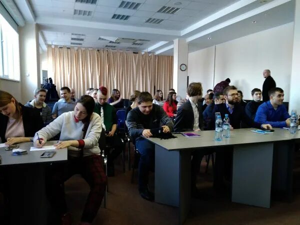 Предвыборные теледебаты 2018. Избирательная кампания. Политические дебаты в россии. Предвыборная программа олега николаева чувашия 2020. Дебаты.