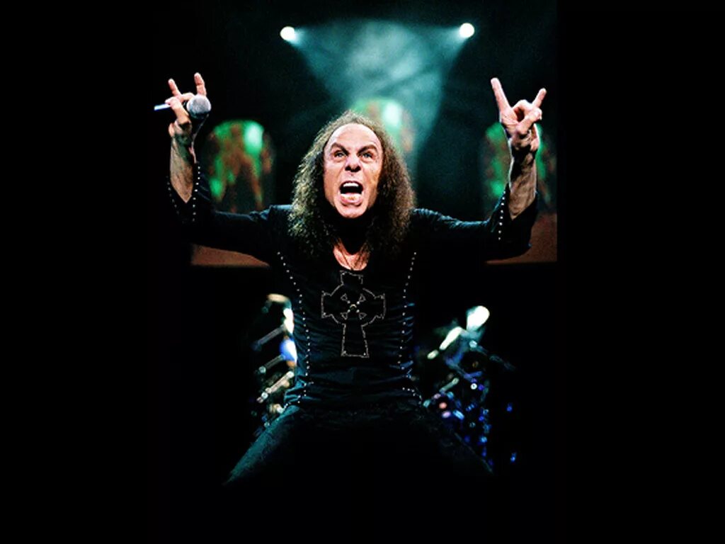 Ronnie James Dio коза. Ronnie dio