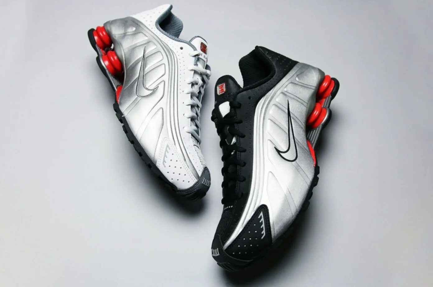 Nike shox расцветки. Sneaker shox отзывы. Nike shox high. Nike shox tl black metallic hematite. Shox r4.