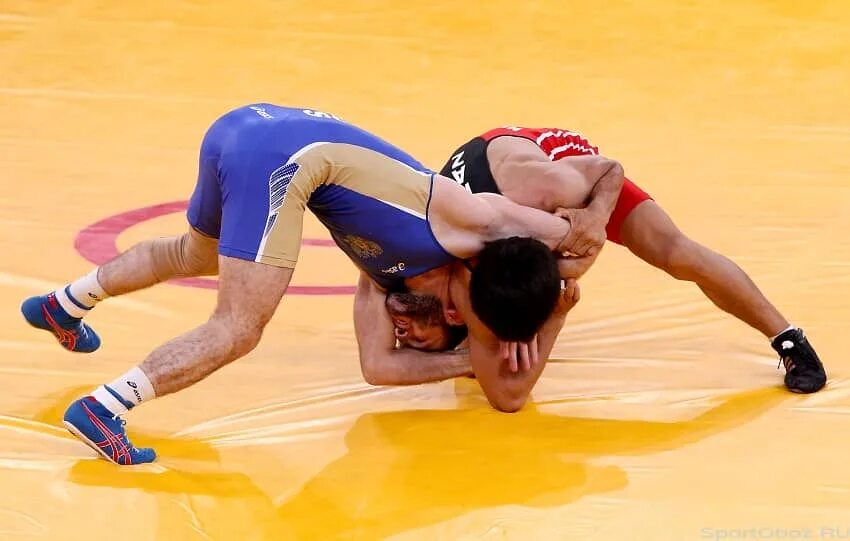 Джамалов олимпийский чемпион. Рамазбек жамалов. Джамалов олимпийский чемпион. Сайдуллаев абдулрашид. Бувайсар сайтиев борьба.