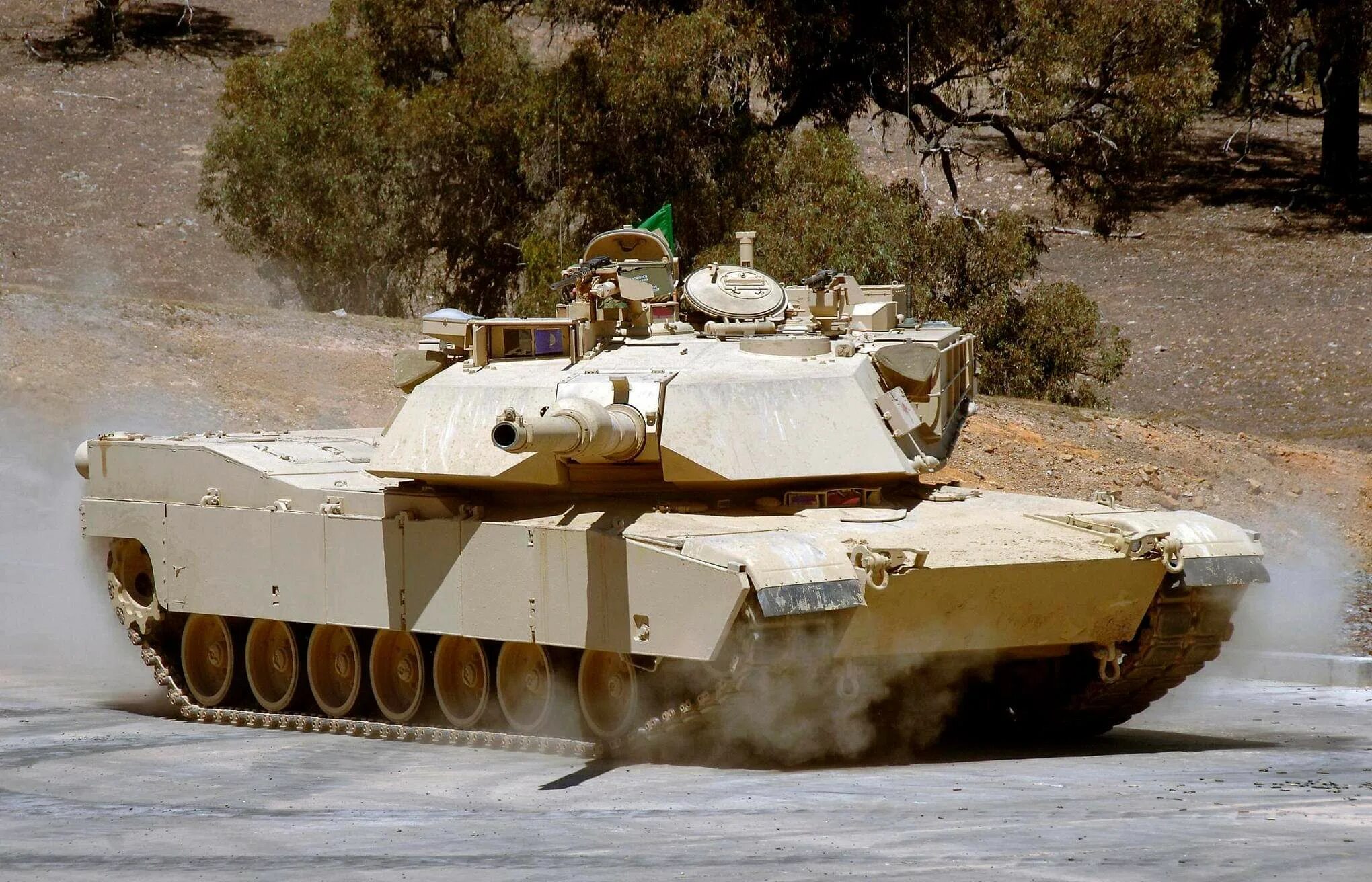 Про танки абрамс. Абрамс м1а3. M1a1 Abrams. Танк Абрамс м1а2. M1 Abrams 2022.