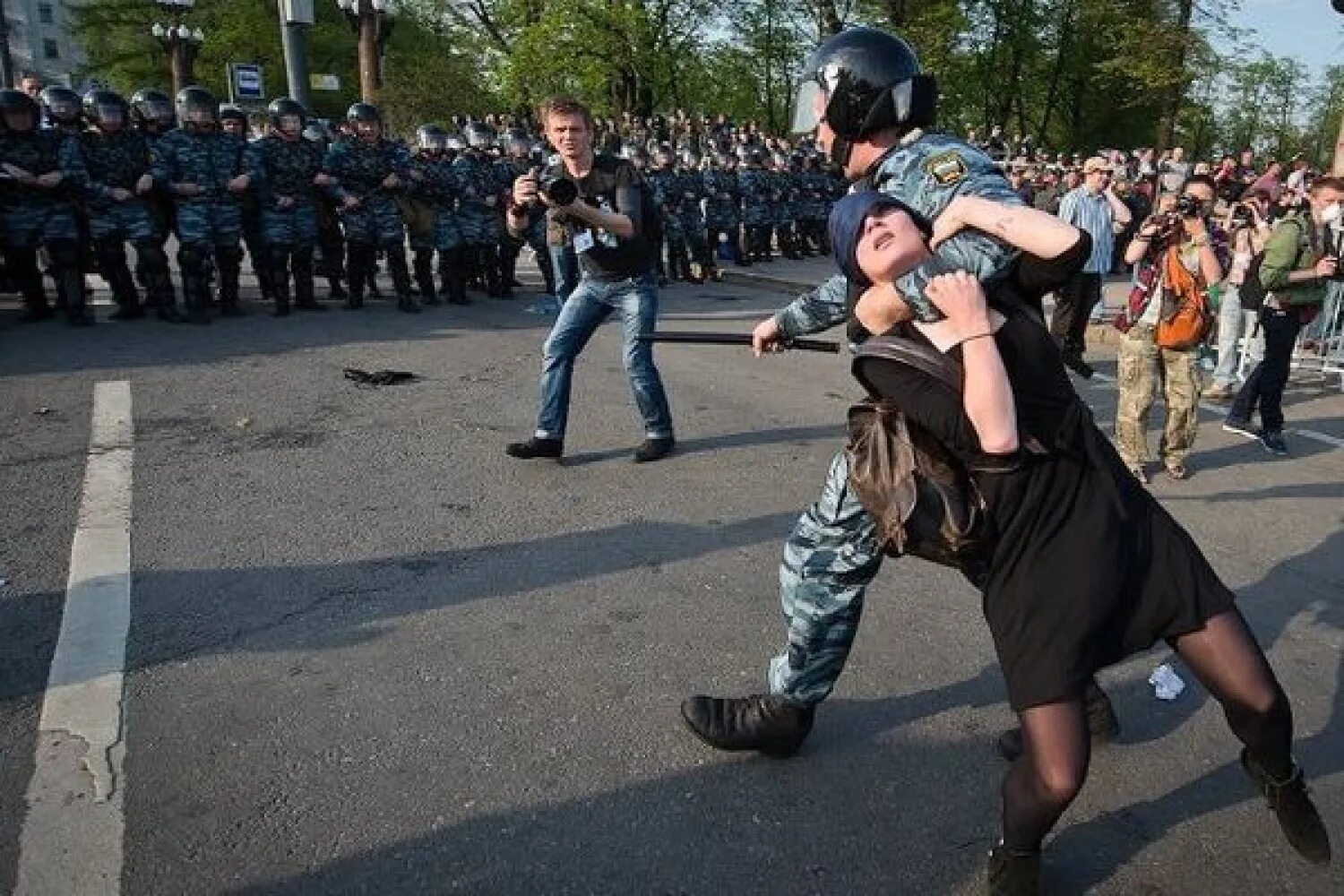 Полицейский беспредел в России.
