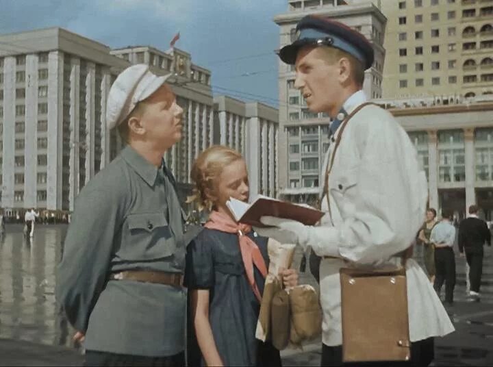 Кадры из фильма подкидыш По следам "Подкидыша". Где снимали самую трогательную довоенную комедию / Новост