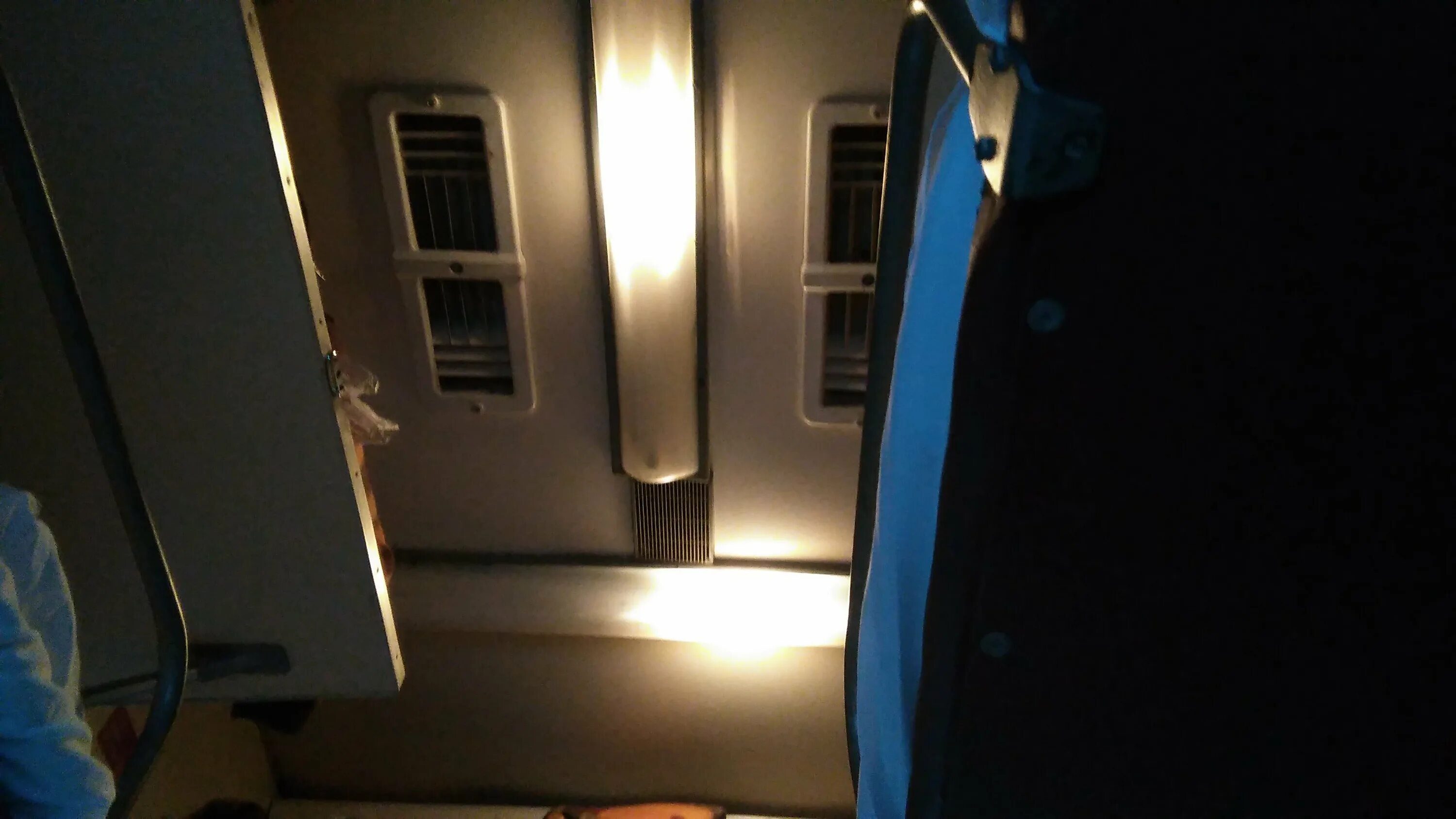 Поезд 088 смоленск. Поезд 087 а санкт-петербург смоленск. Поезд 87 смоленск. Поезд 015 москва волгоград. Поезд 087 а санкт-петербург смоленск.