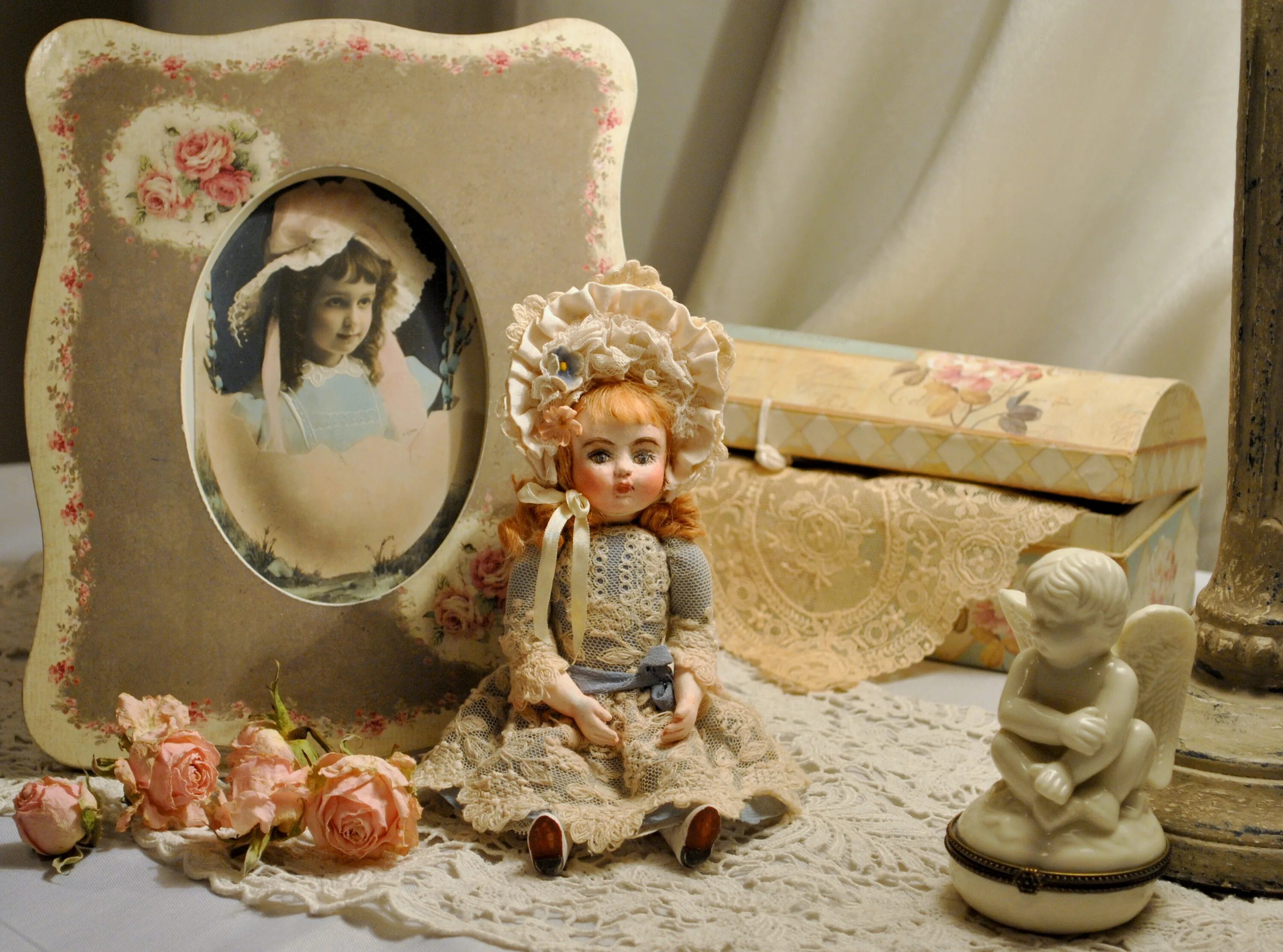 Три красивые куклы. Setting dolls. Кукла collectable brinn "s. Самые красивые куклы. Рыжая кукла.