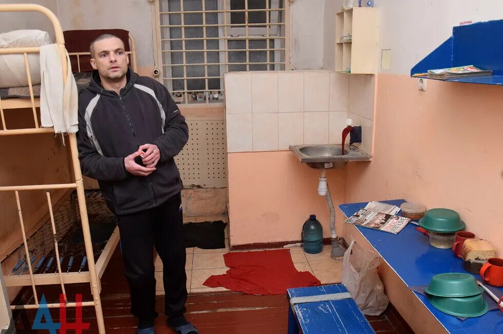 Лица содержащиеся в ивс