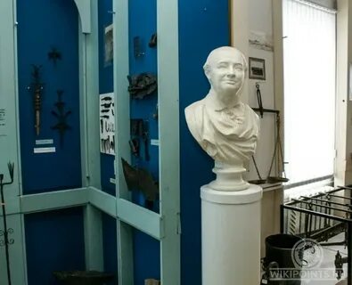 Ломоносов музей