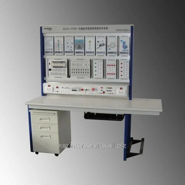 Стенд дав. Мобильные выставочные стенды. Информационный стенд. Стенд. Выставочный стенд зеленый.