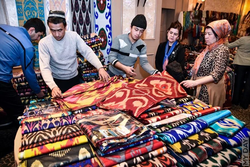 Uz. Ярмарка ручной работы. Фон для ярмарки ручной работы. Info master uz informatika. Master uz.