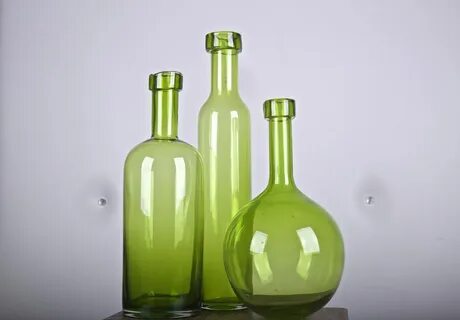 Зеленые бутыль