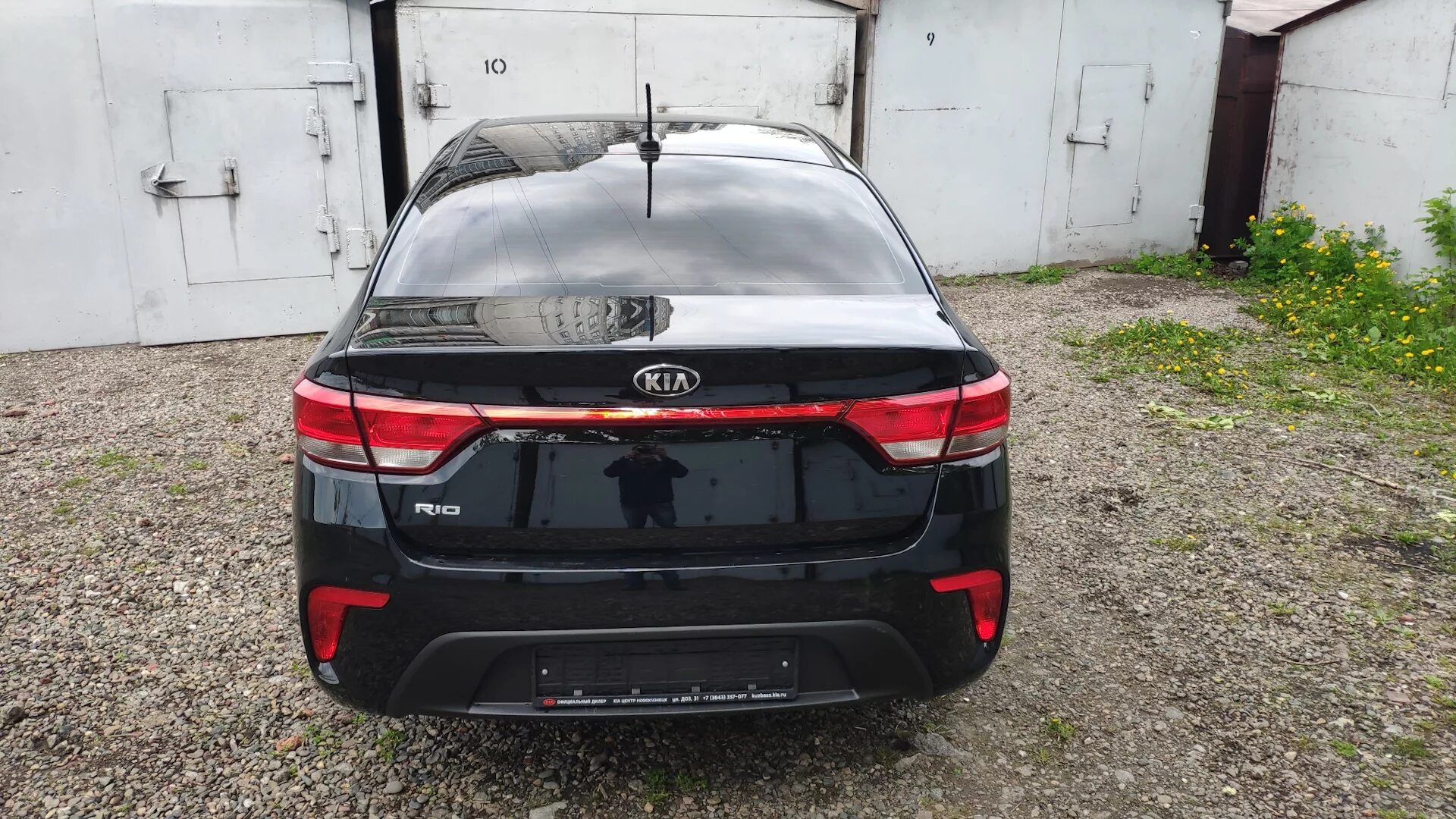 Ауди а4 2008 зад. Мондео 4 тонированный. Парктроники honda cr v 5. Pfl 4 2024. Ford mustang vs nissan gtr.