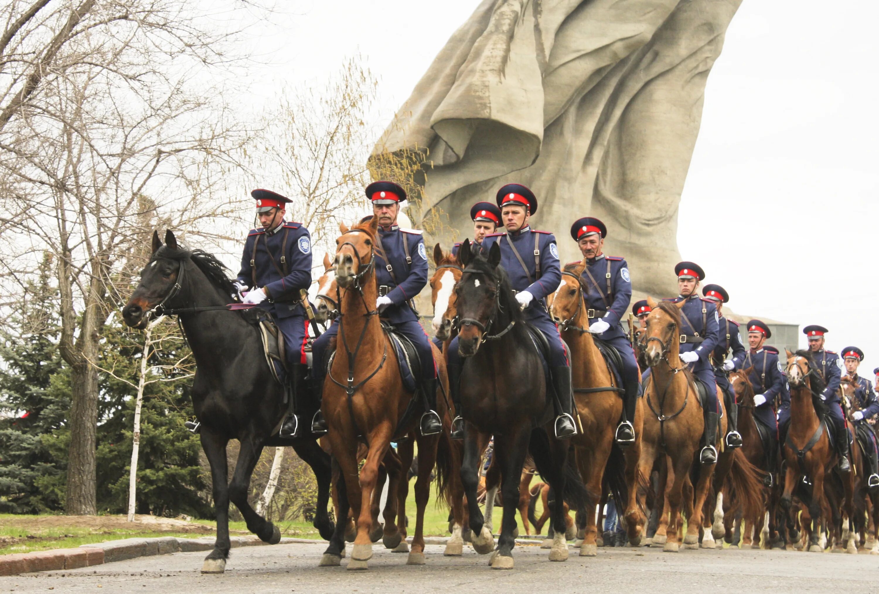 Казачий перстень. Казаки видео. Казаки видеоряд. Казачий ансамбль анапа. Казаки кубанского казачьего войска.