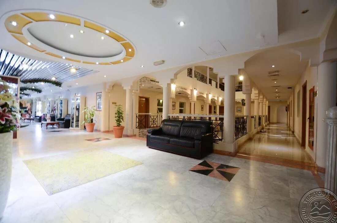 Аль Сиф Шарджа. ОАЭ al Seef Hotel 3. Al Seef Hotel 3* фото Шарджа. Аль Сиф Бич отель Шарджа.