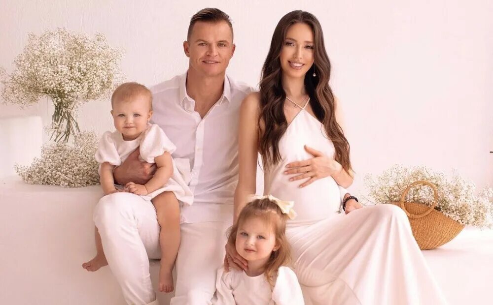 Мот и мария мельникова. Евгения киргизова ульяновск. Матвей мельников мот и мария гураль. Ирина леонова. Т р жена.