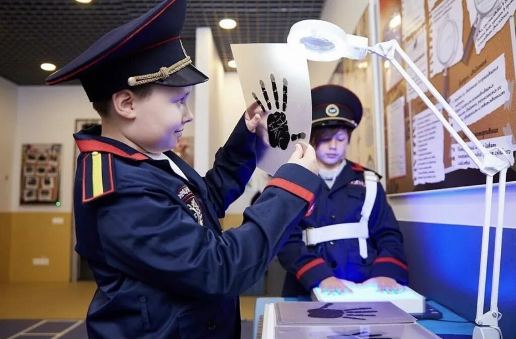 Город детей в каких городах есть. Город профессий. город профессий полиция. детский город профессий в самару. казань город профессий для детей.