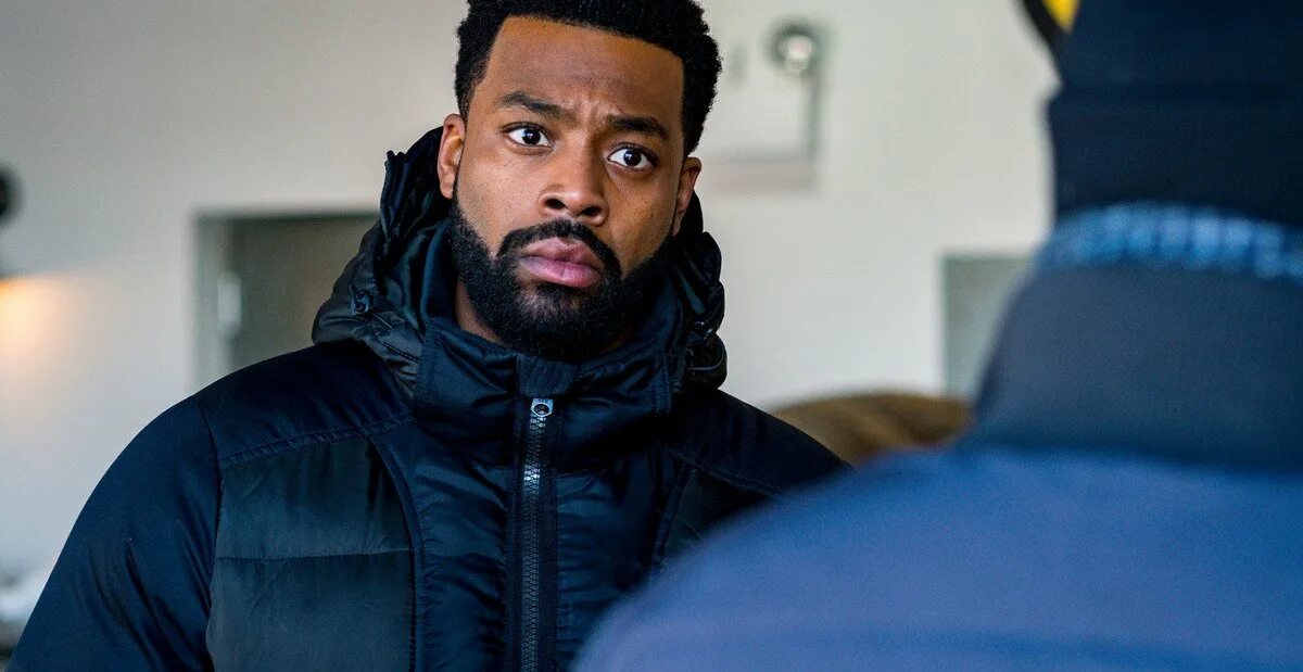 Полиция чикаго 7. Полиция чикаго 7 сезон. Джейсон бех блудливая калифорния. Полиция чикаго 7. Фильм полицейские чикаго.